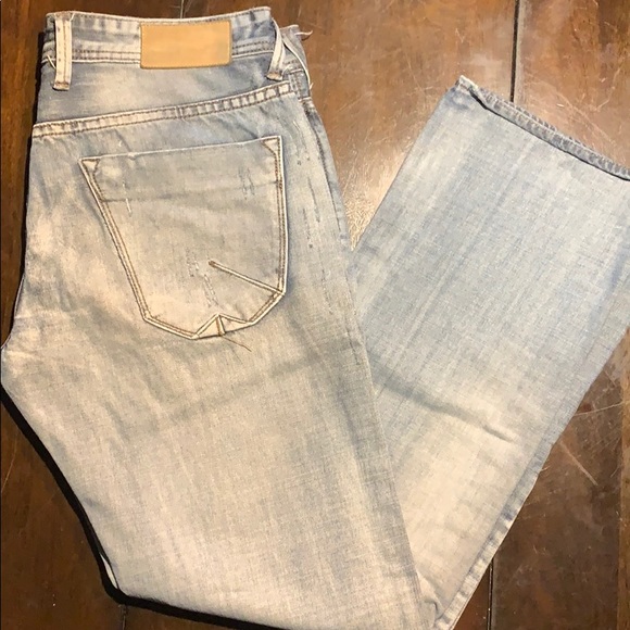 PROJEKRAW - Picture 1 of 5